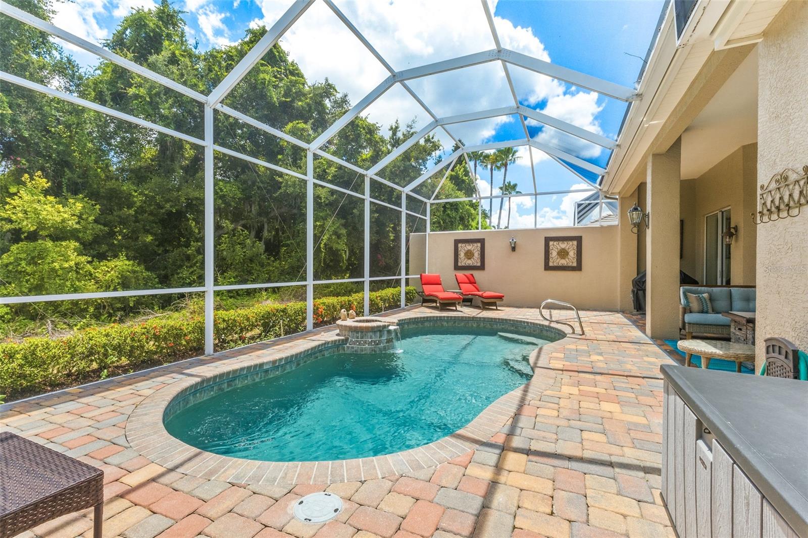ROSEDALE - Residential
