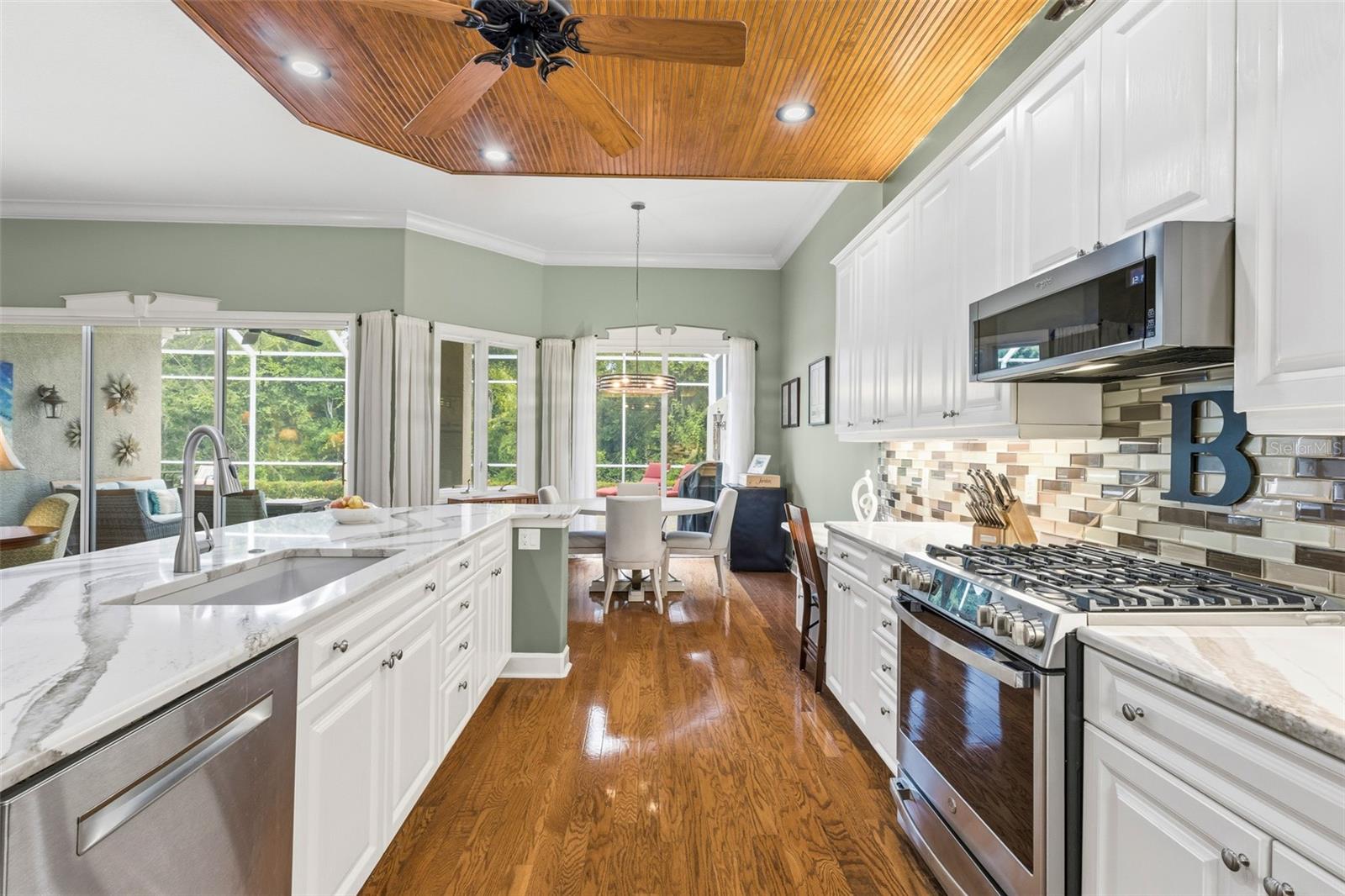 ROSEDALE - Residential
