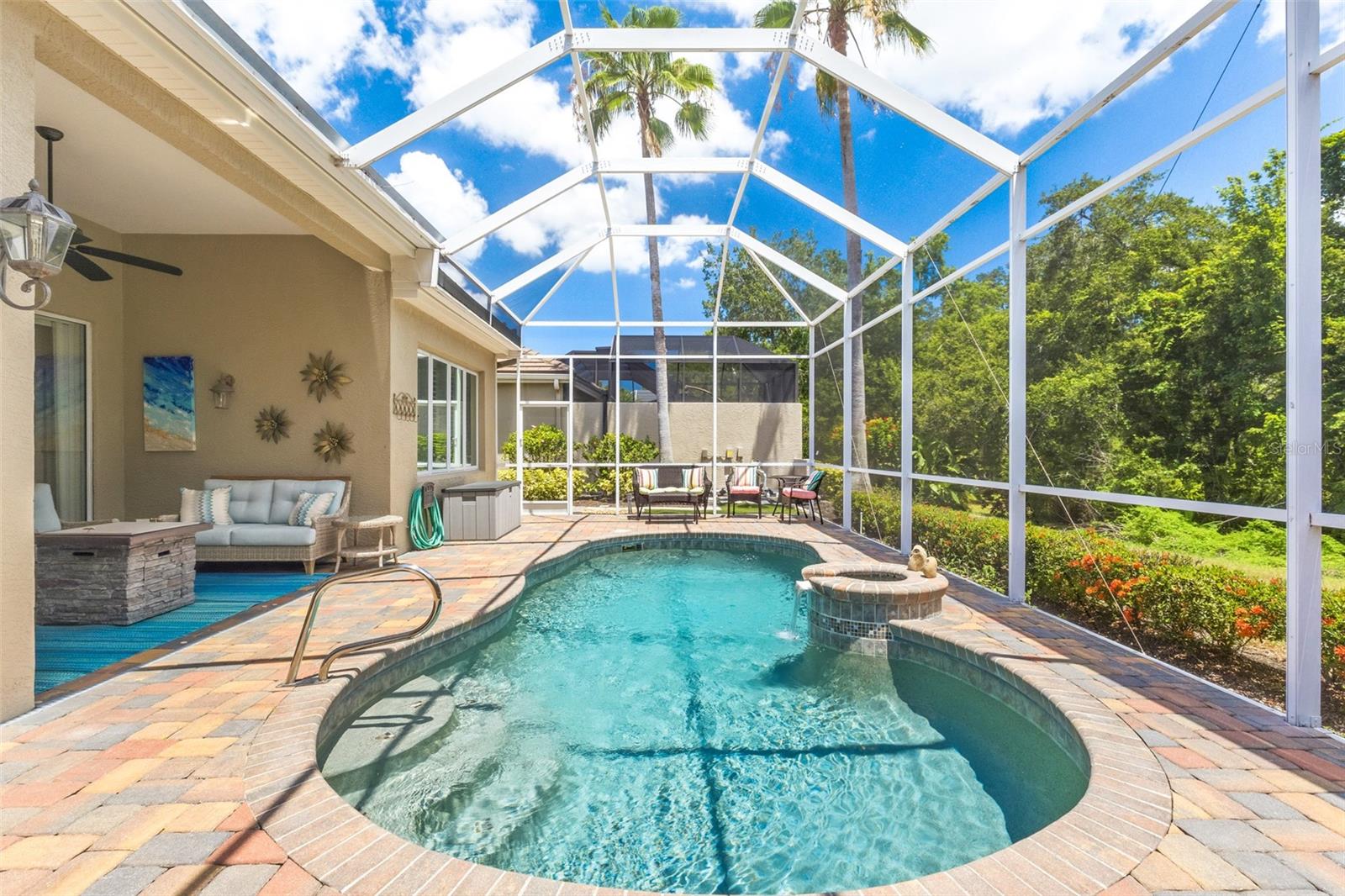 ROSEDALE - Residential