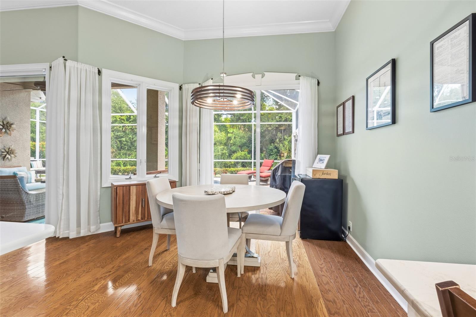 ROSEDALE - Residential