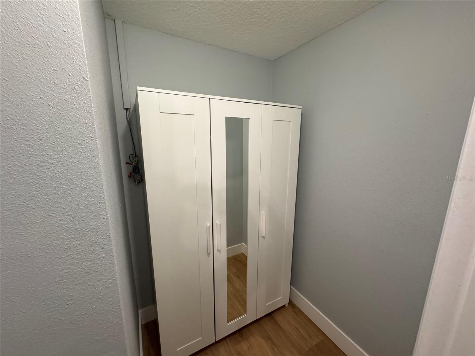 LINDFIELDS UNIT 1 - Residential Lease