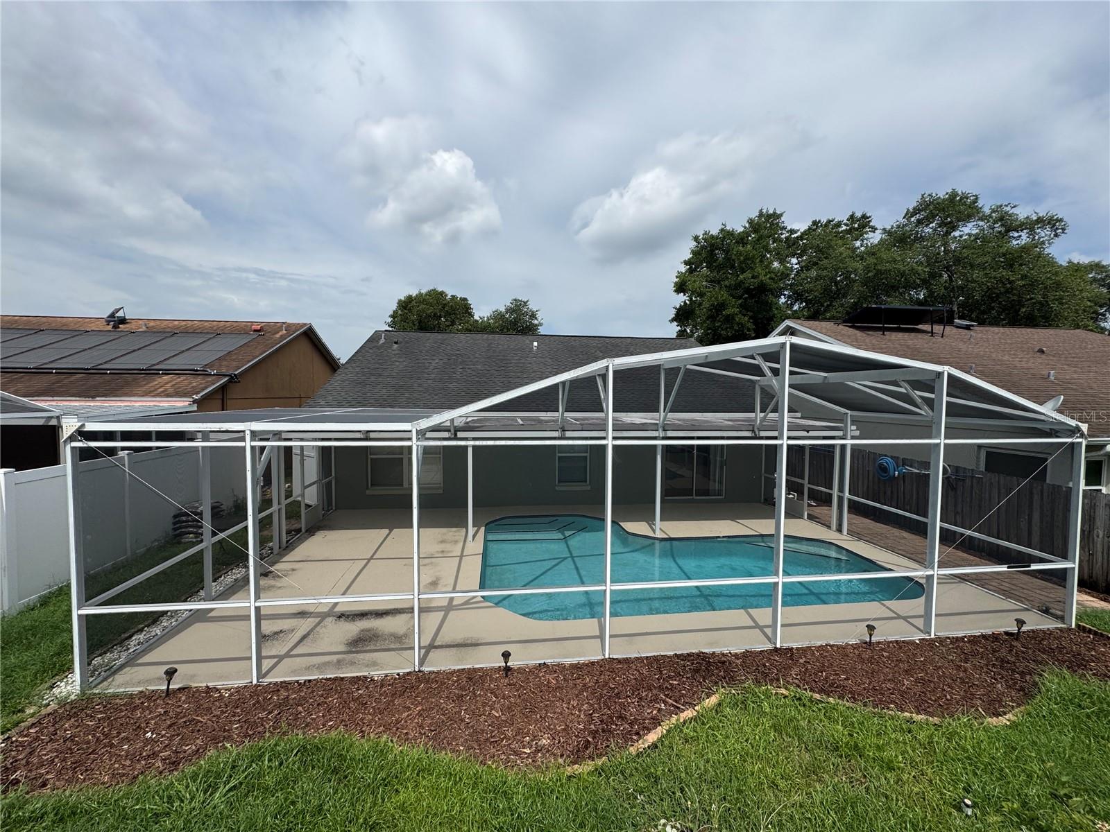 LINDFIELDS UNIT 1 - Residential Lease