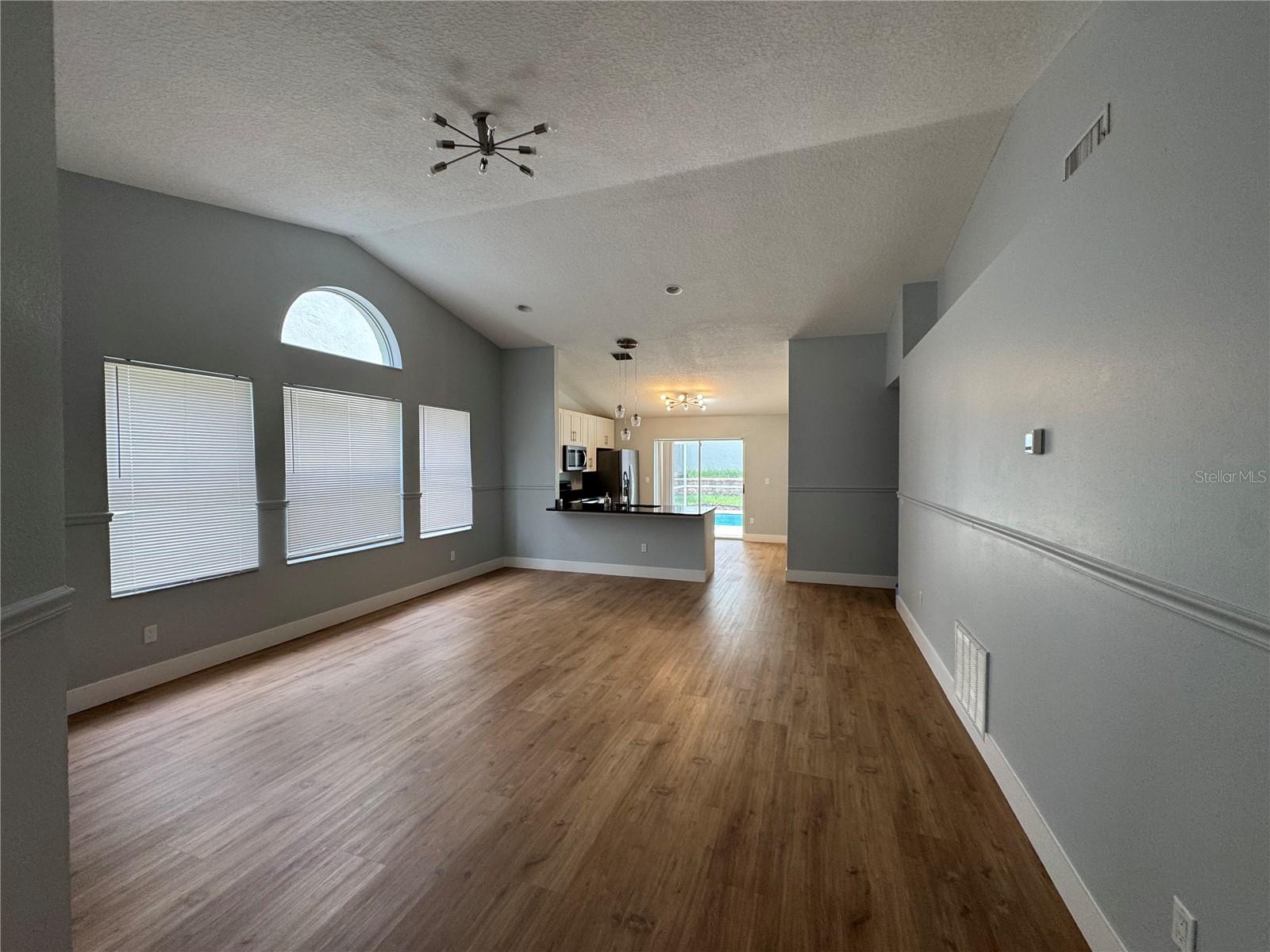LINDFIELDS UNIT 1 - Residential Lease