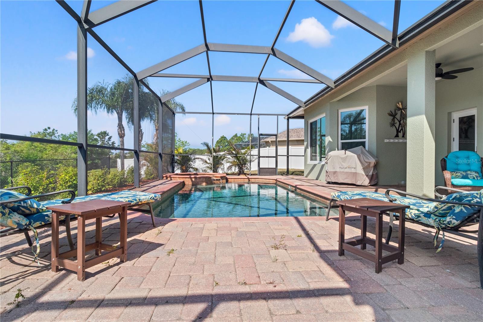 RIVERCHASE - Residential Lease