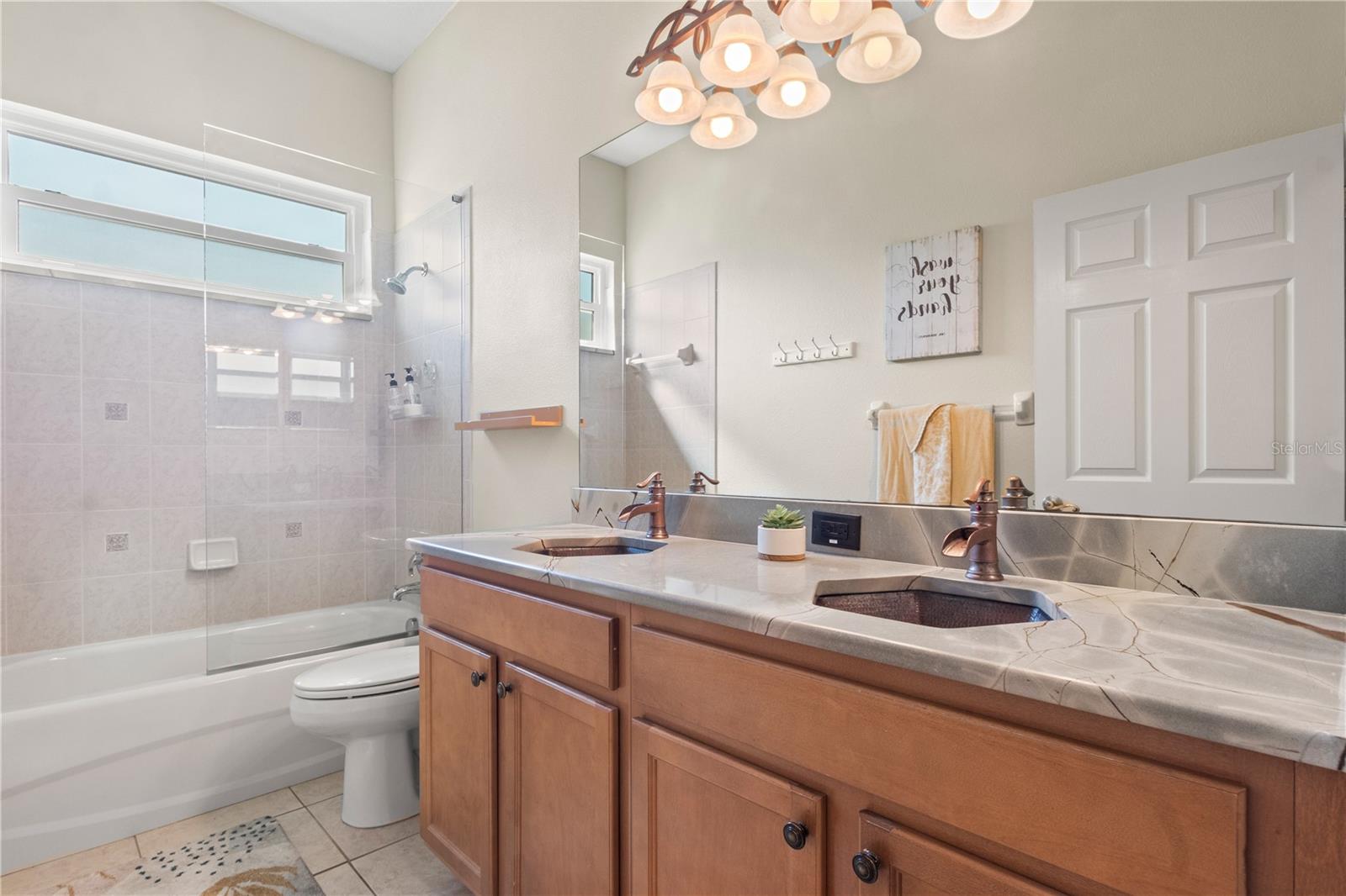 RIVERCHASE - Residential Lease