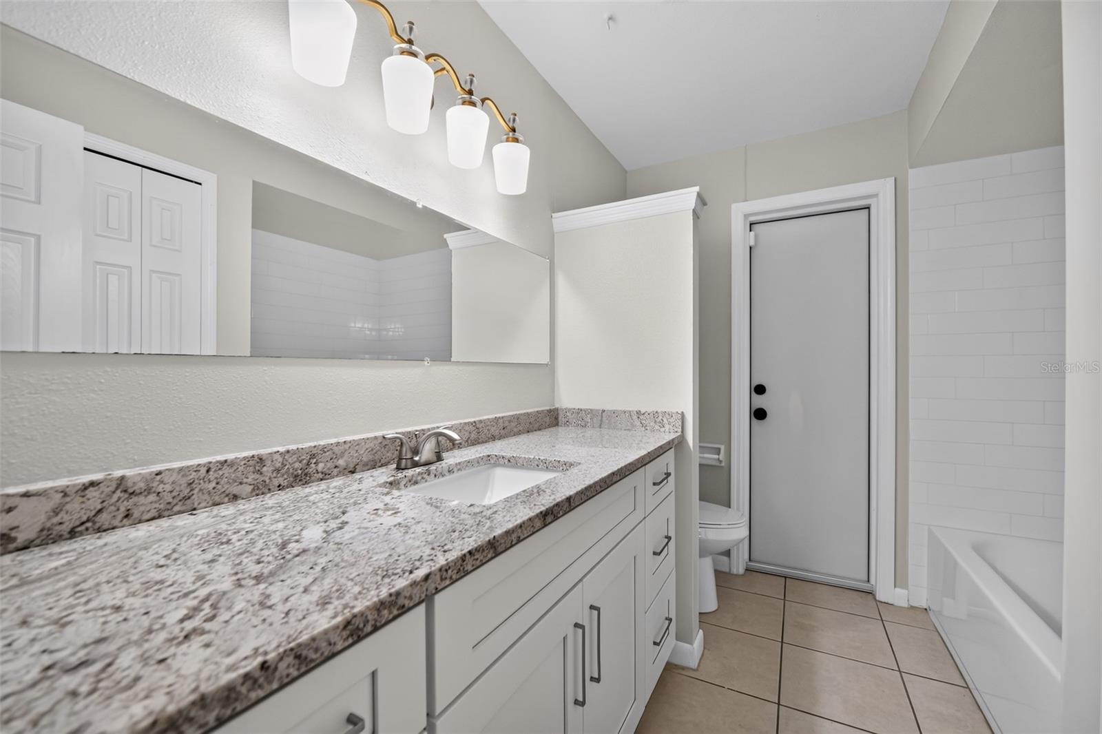 BEL AIRE WOODS FIFTH ADD - Residential