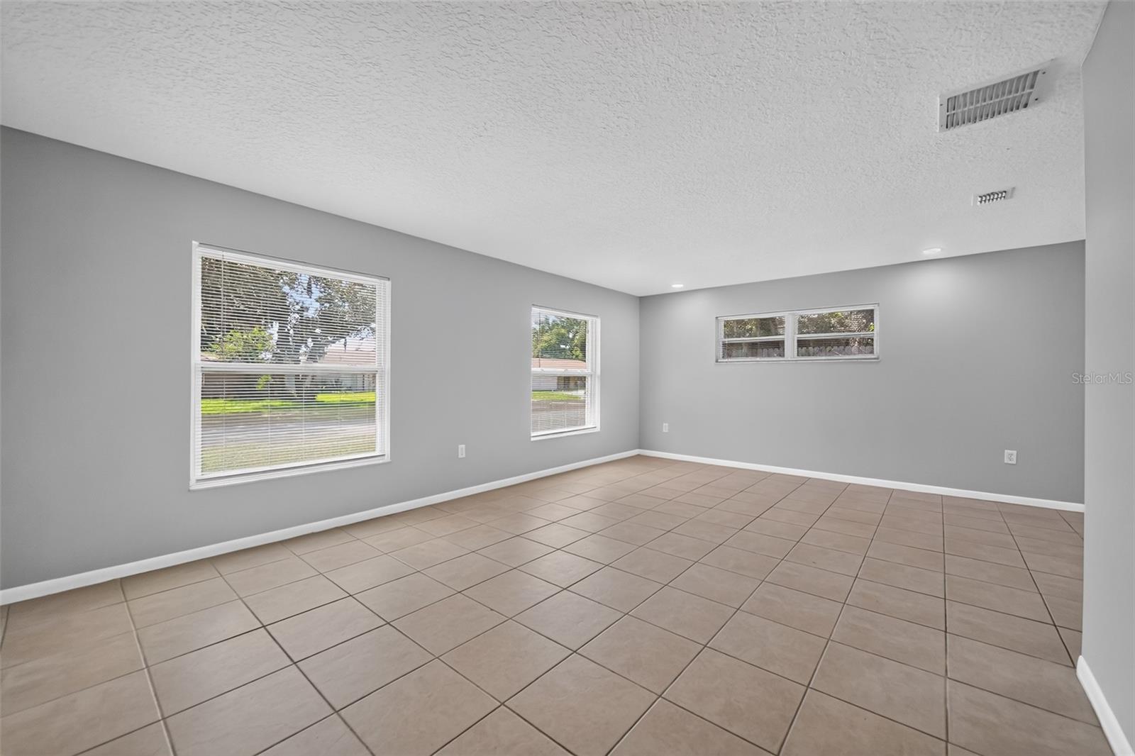 BEL AIRE WOODS FIFTH ADD - Residential