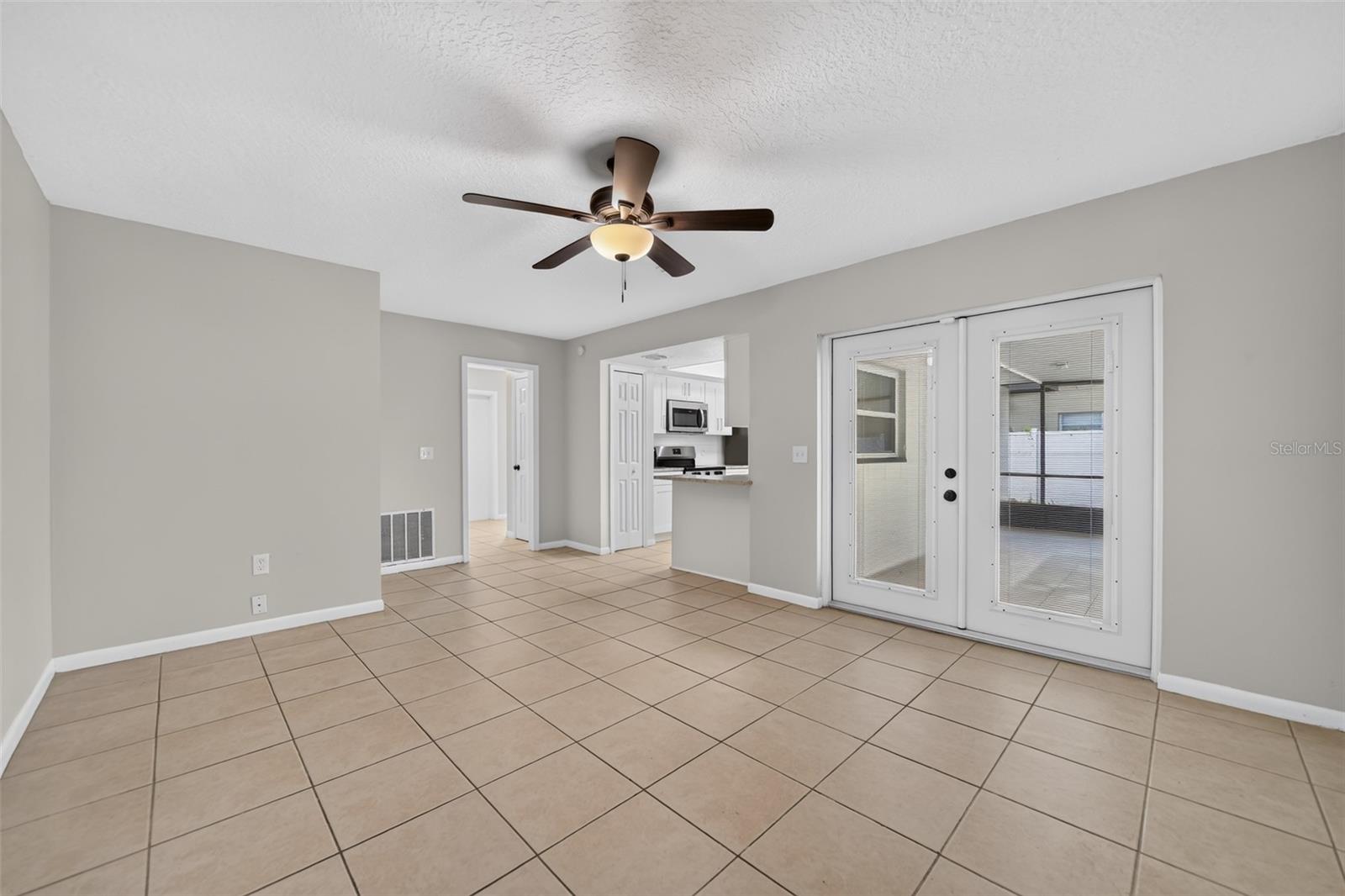 BEL AIRE WOODS FIFTH ADD - Residential