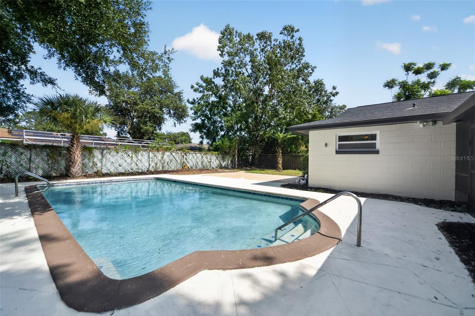 BEL AIRE WOODS FIFTH ADD - Residential
