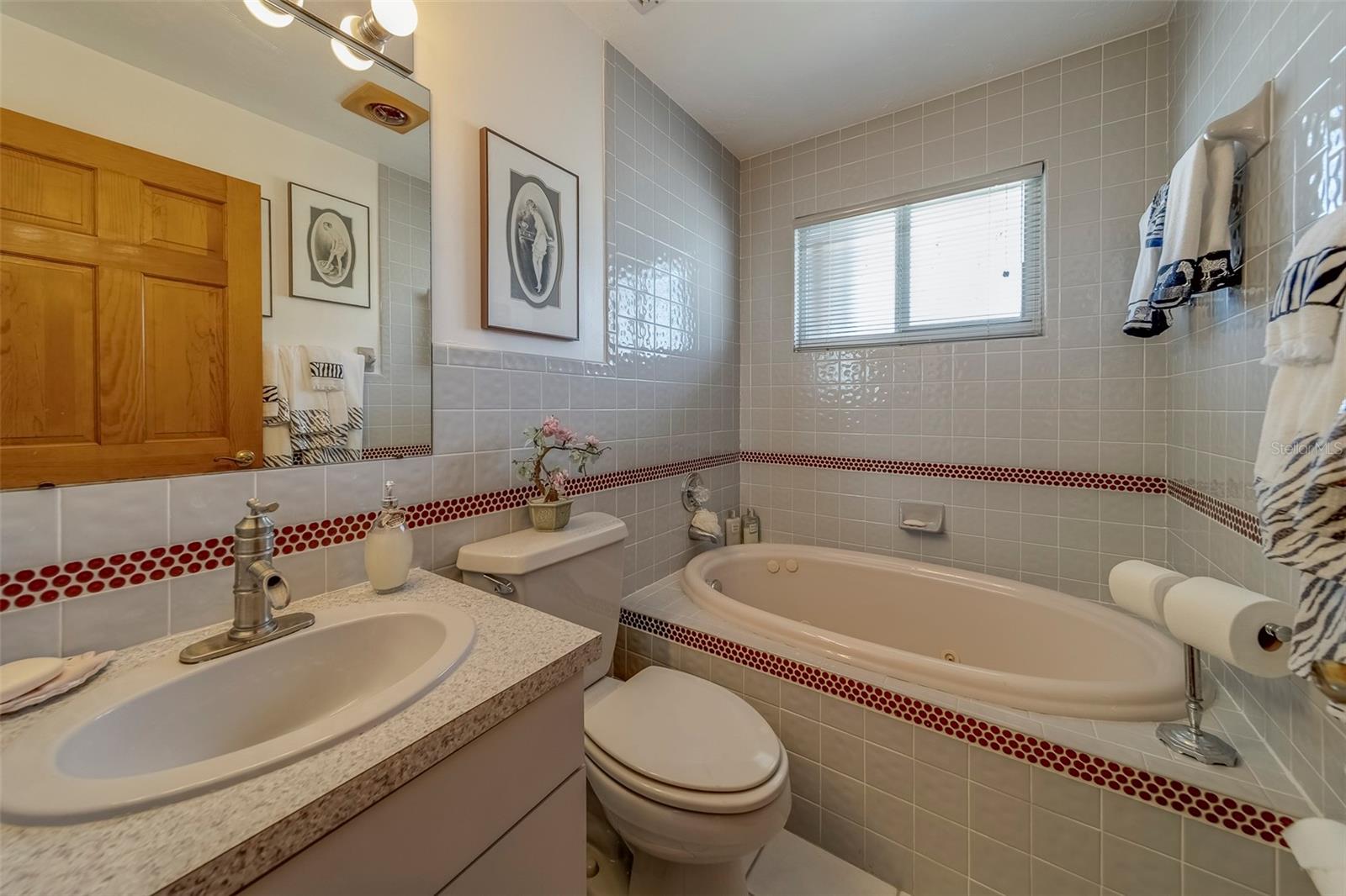 HARBOR SHORES SUB - Residential