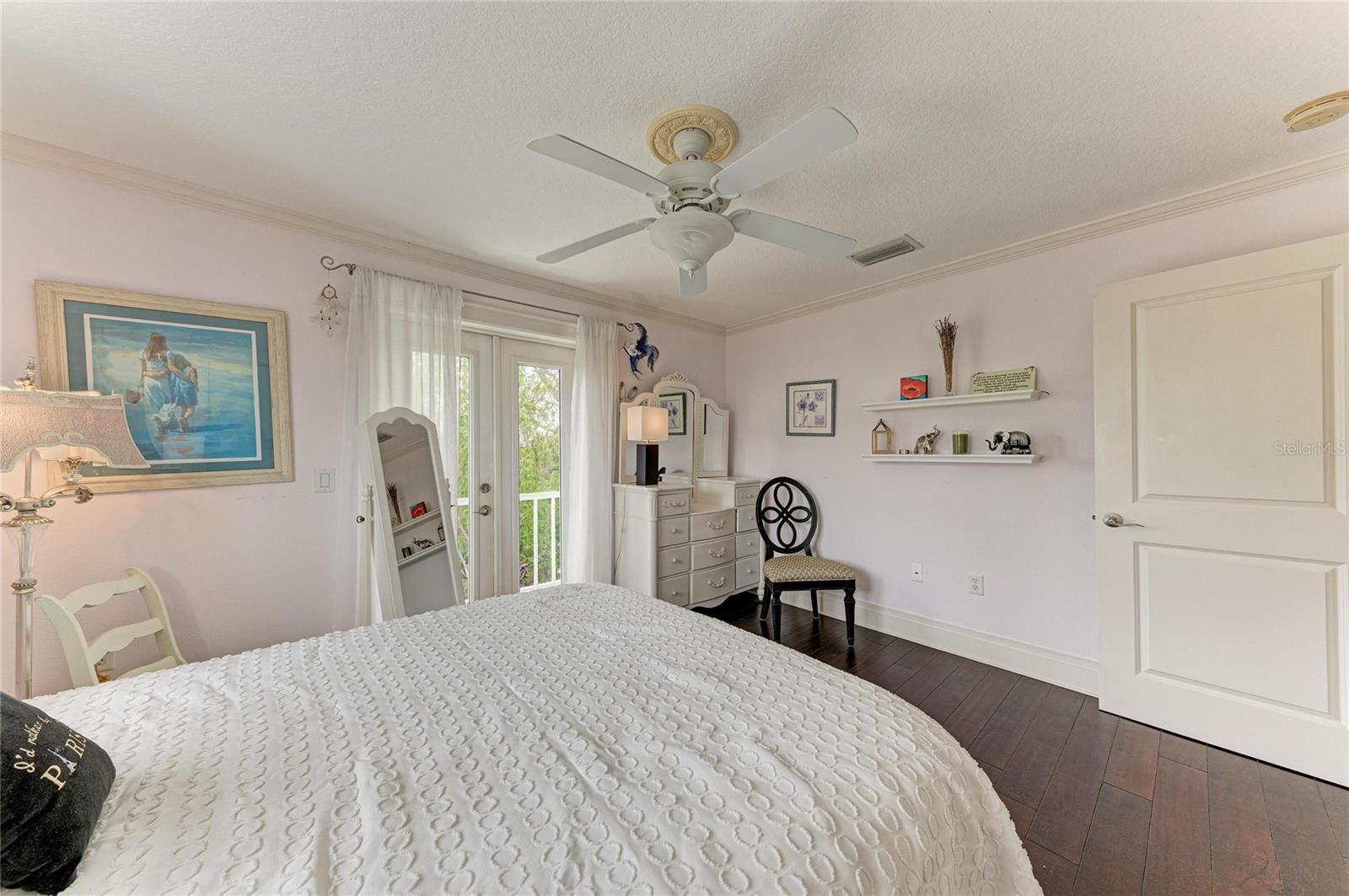 LONGBOAT KEY - Residential