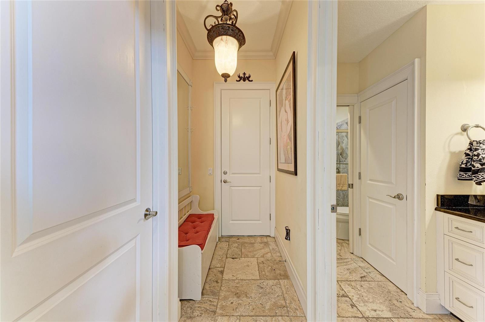 LONGBOAT KEY - Residential
