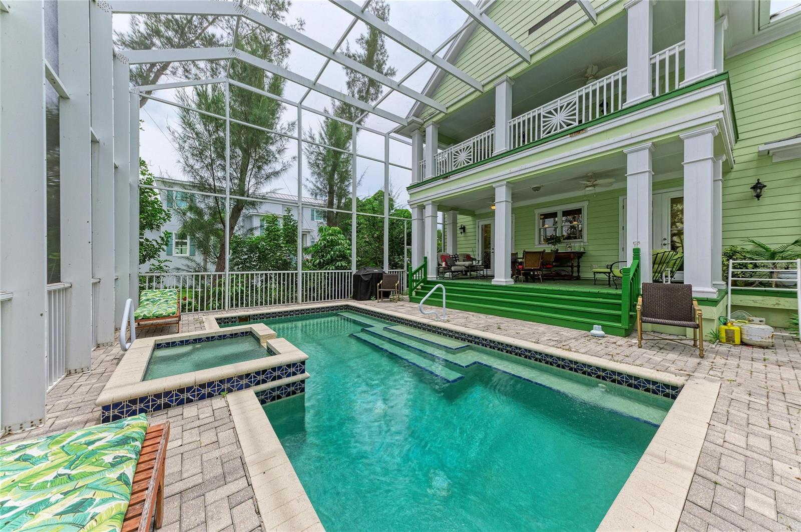 LONGBOAT KEY - Residential