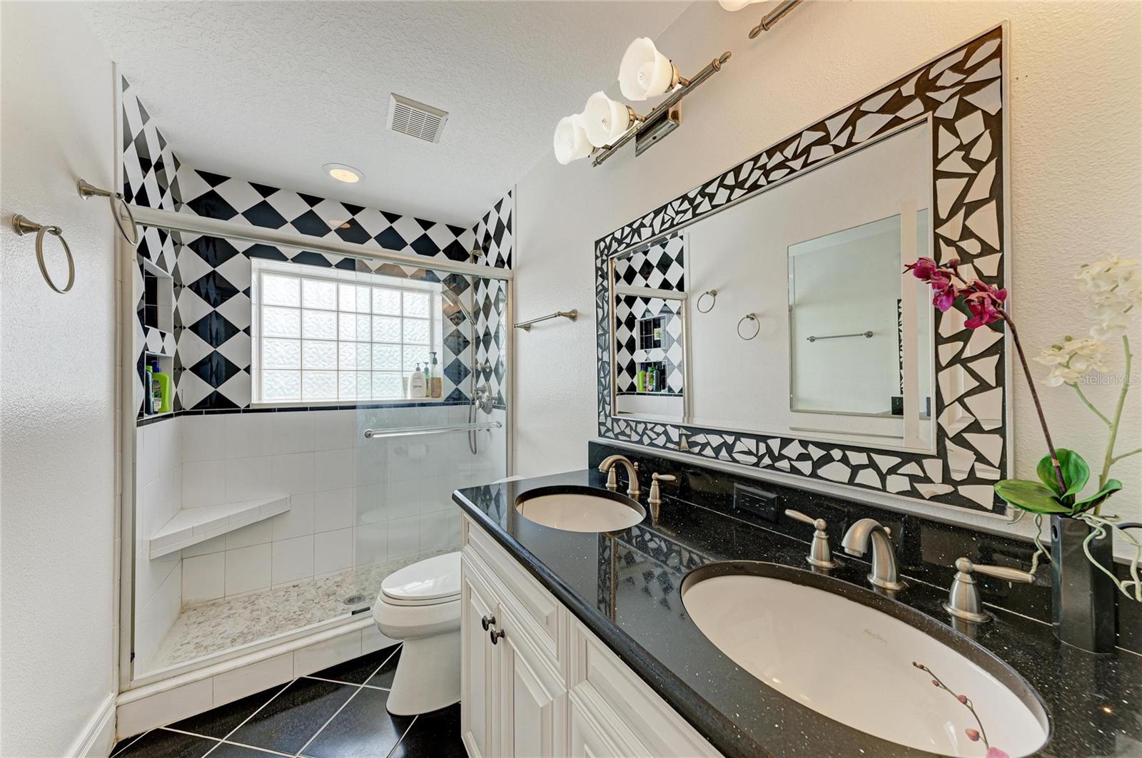LONGBOAT KEY - Residential