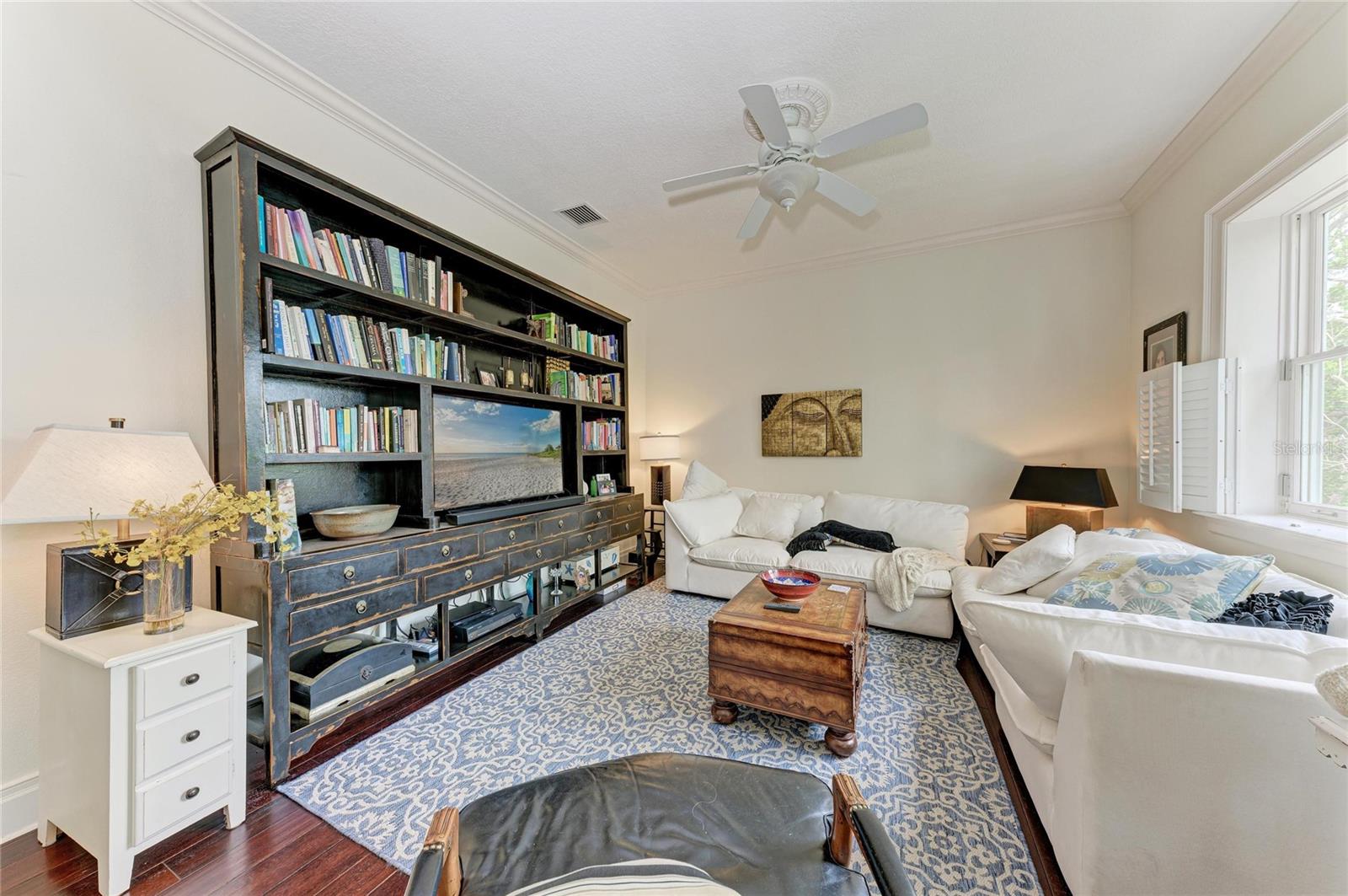 LONGBOAT KEY - Residential