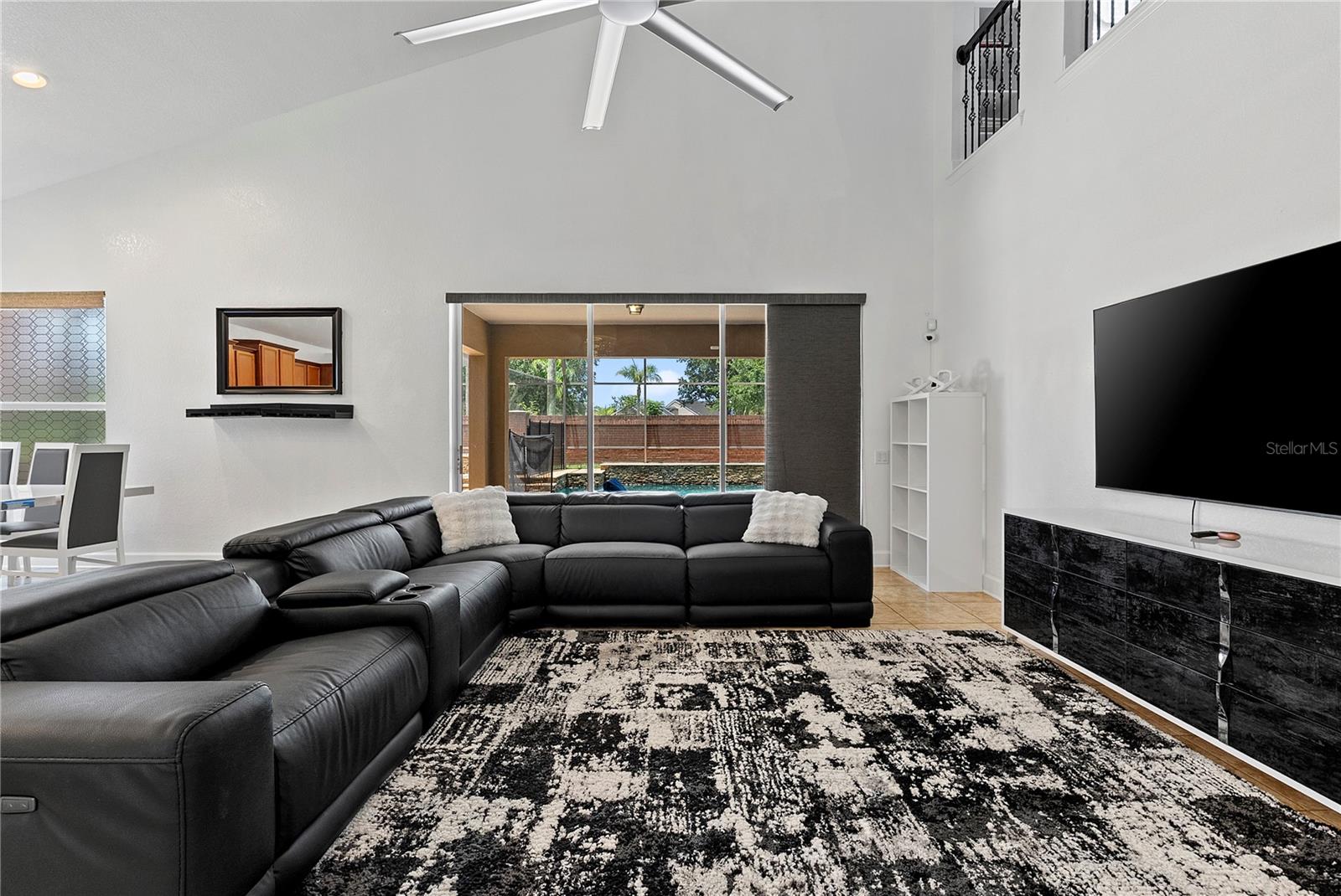 MEADOW RDG - Residential