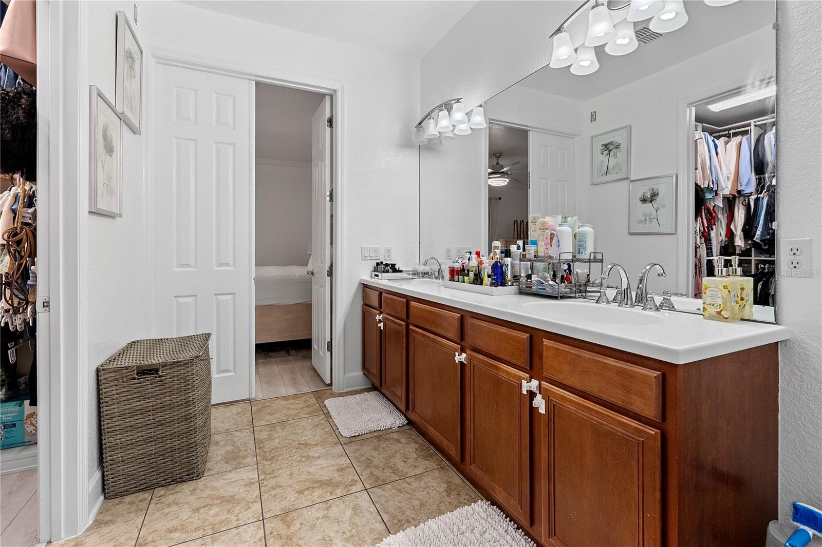 MEADOW RDG - Residential