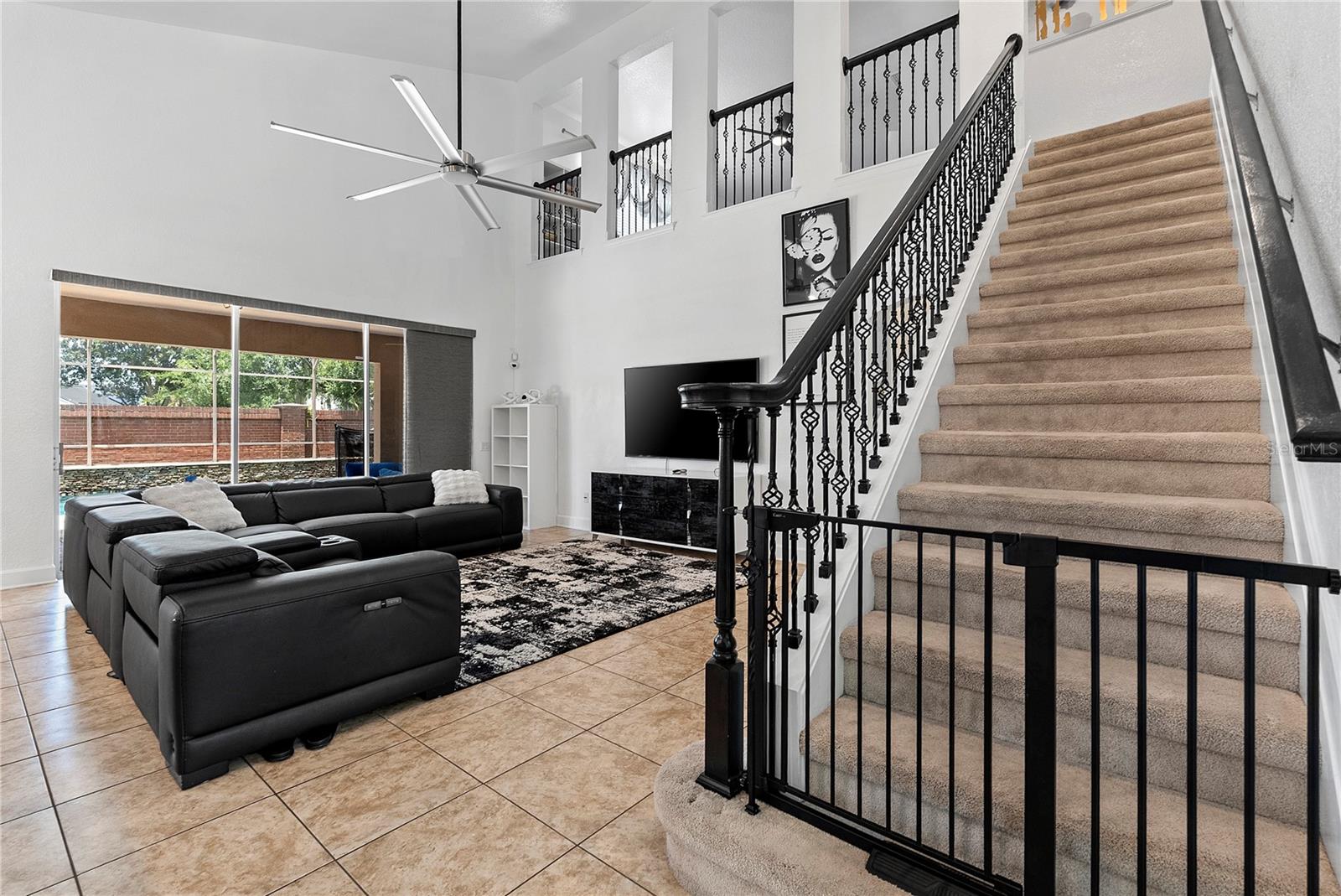 MEADOW RDG - Residential