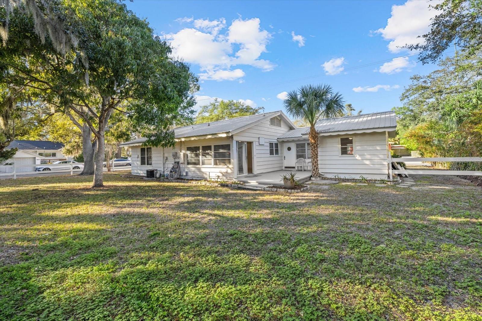 SARASOTA BAY PARK - Residential