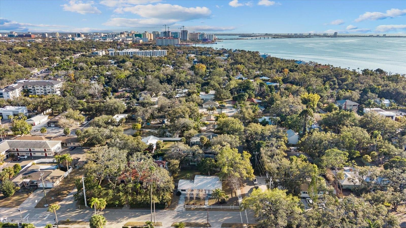 SARASOTA BAY PARK - Residential