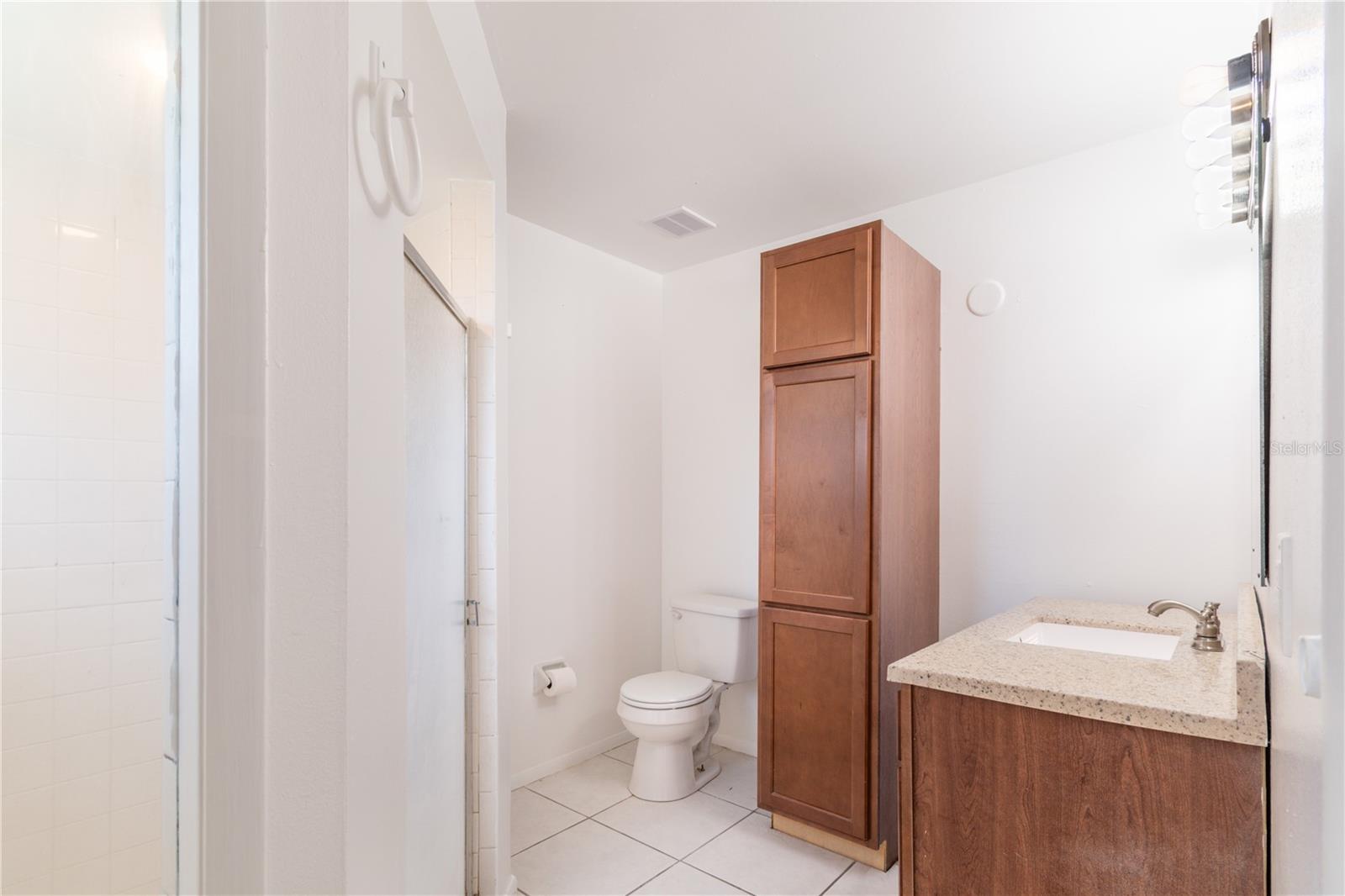 FOREST OAKS - Residential