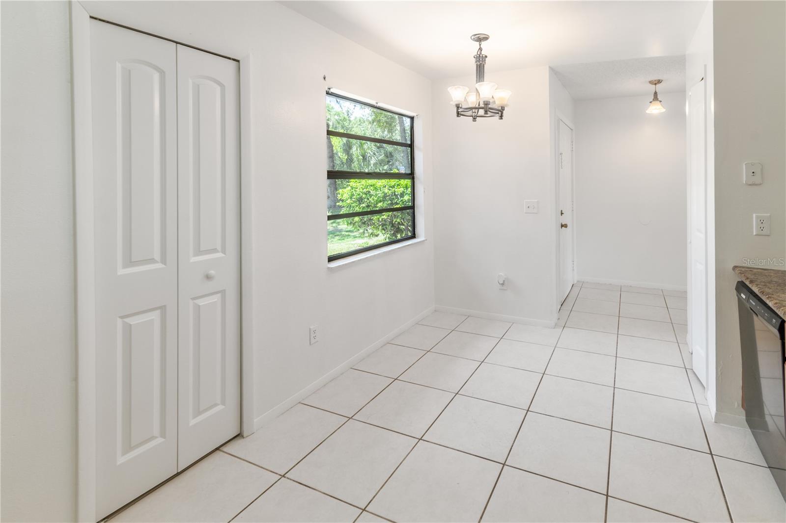 FOREST OAKS - Residential