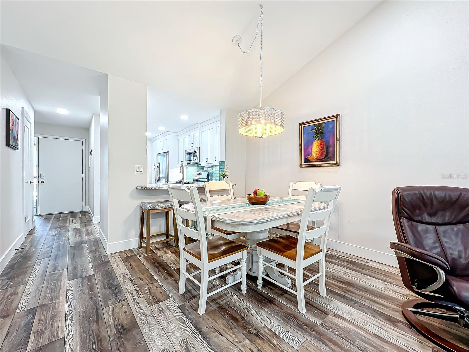 PINEBROOK LAKE CLUB PH 1 - Residential