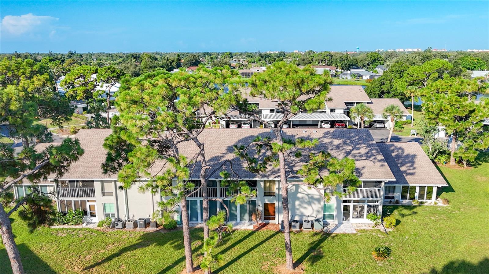 PINEBROOK LAKE CLUB PH 1 - Residential