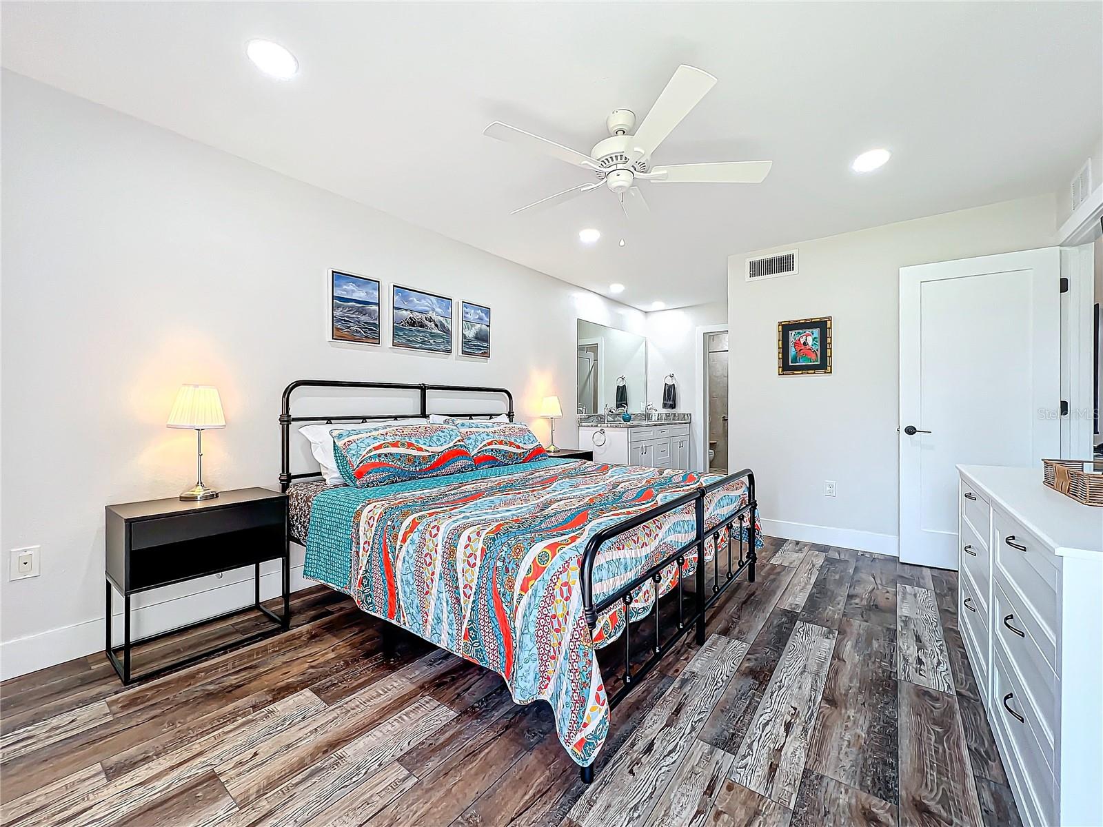 PINEBROOK LAKE CLUB PH 1 - Residential