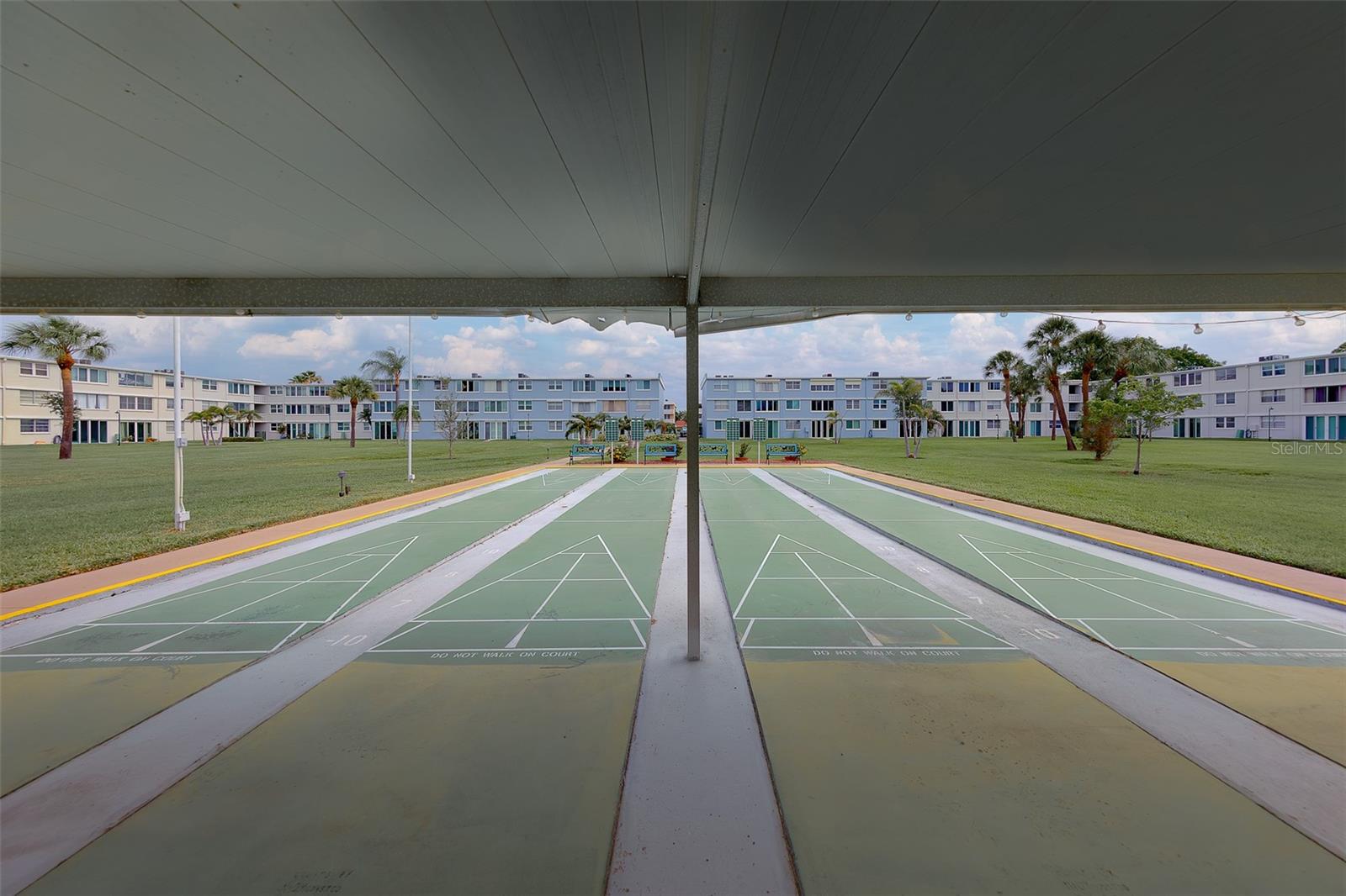WINSTON PARK NORTHEAST - Residential