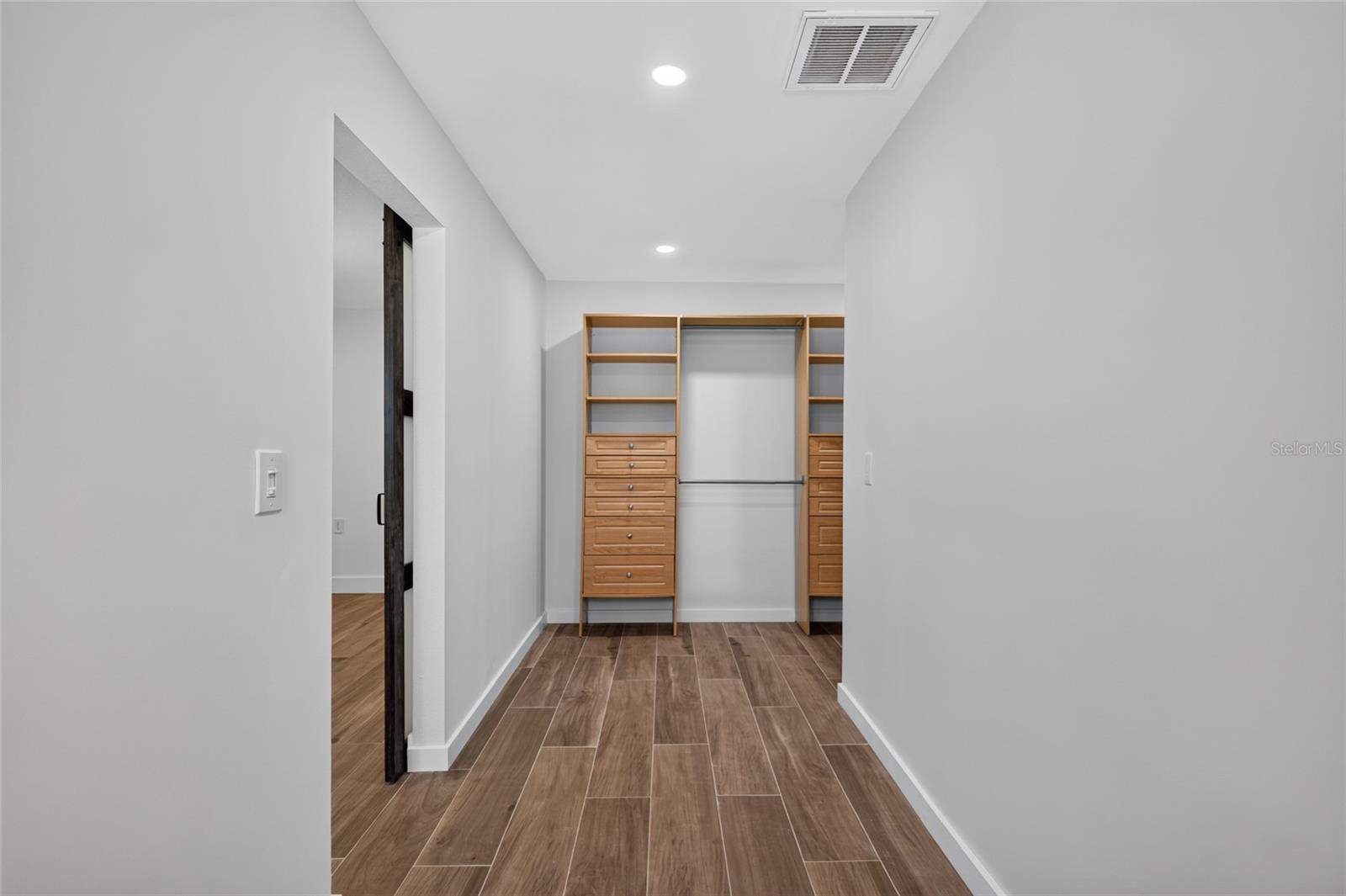 GREENMOOR GROVE UNIT 1 - Residential