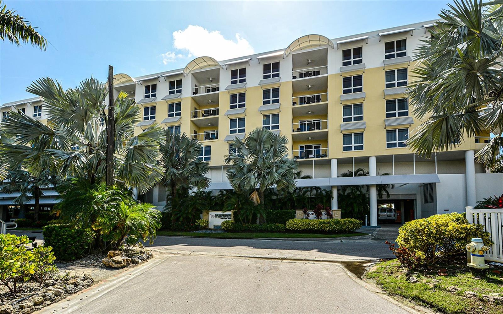 SIESTA KEY BEACH RESIDENCES - Residential