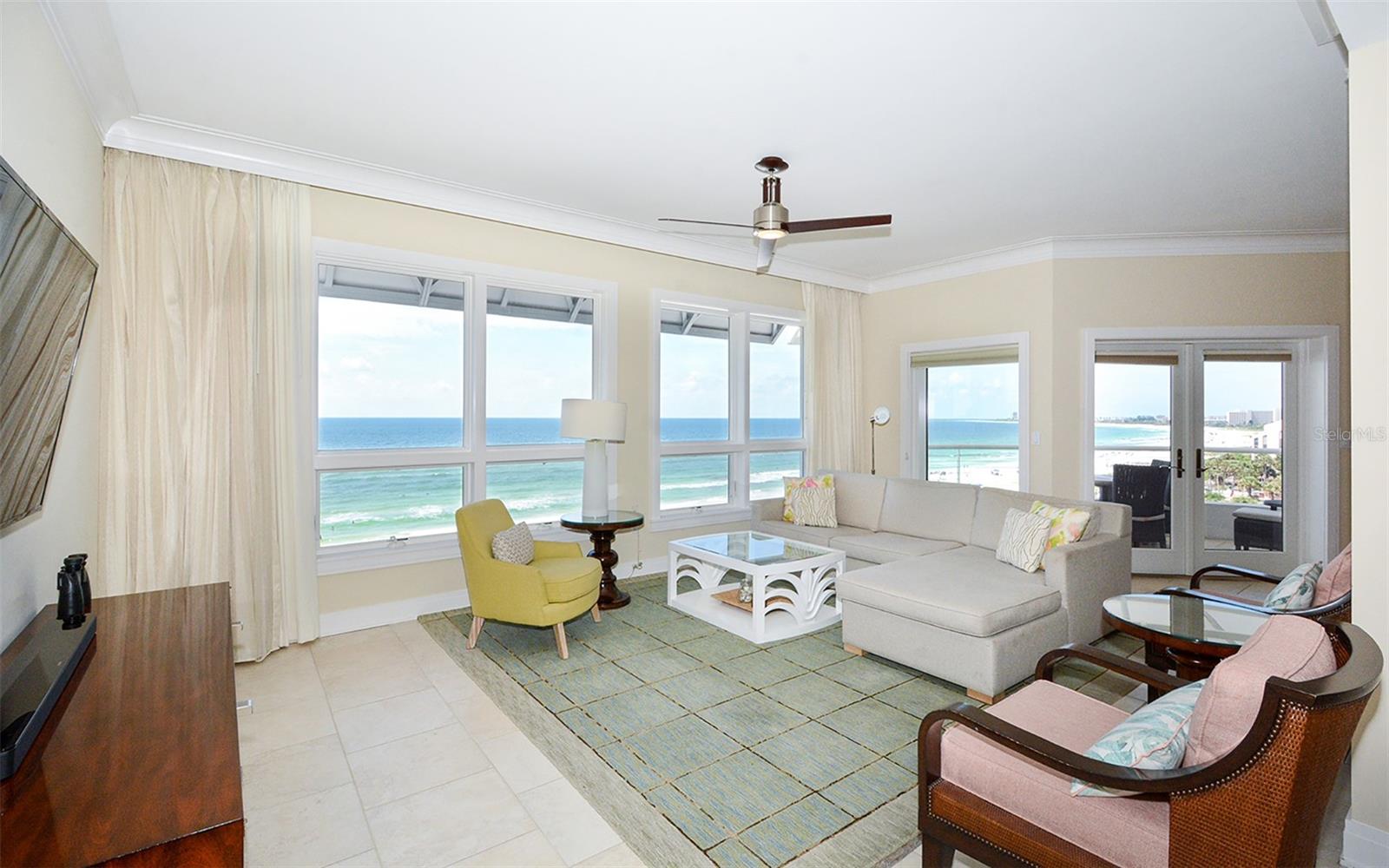SIESTA KEY BEACH RESIDENCES - Residential