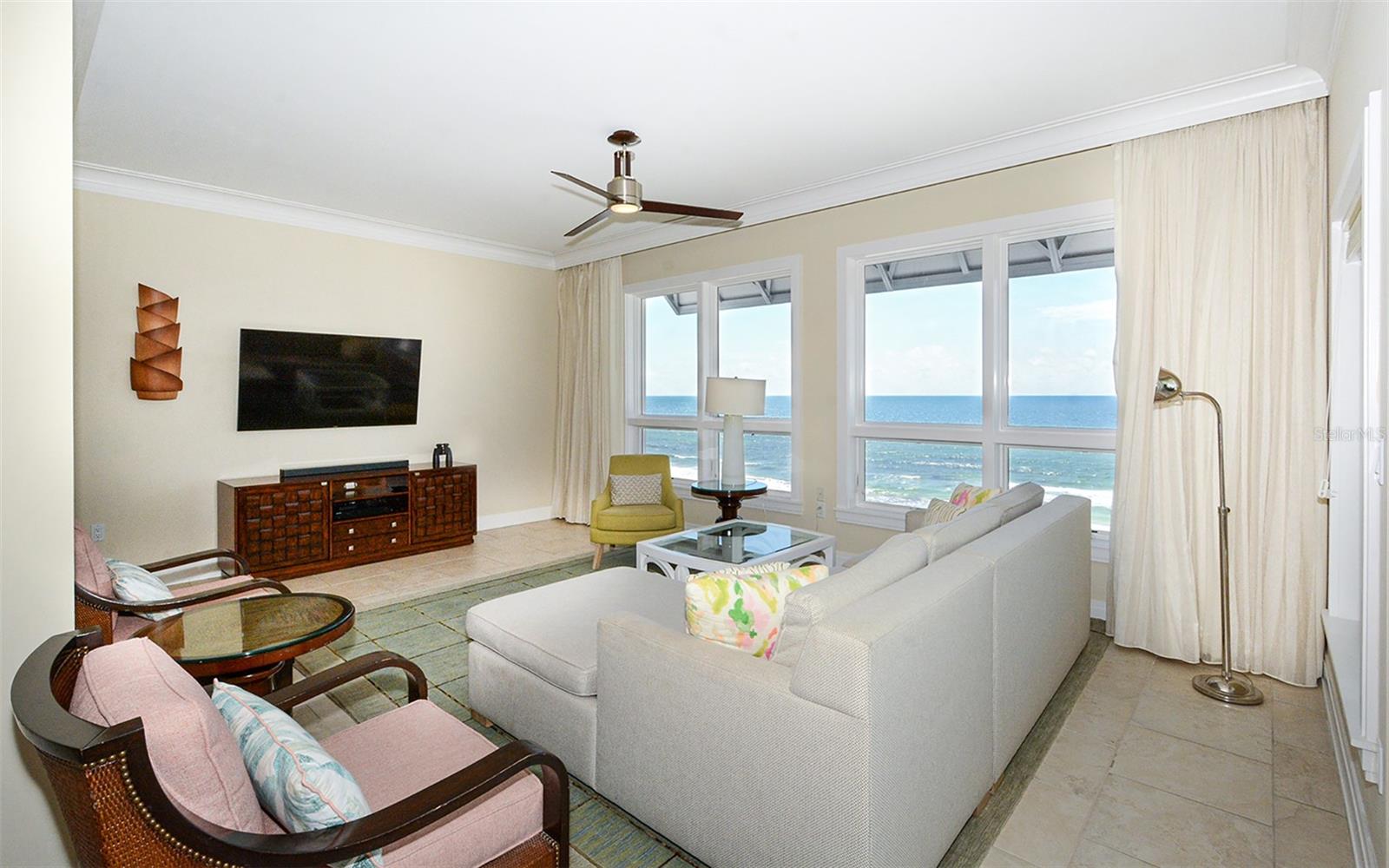 SIESTA KEY BEACH RESIDENCES - Residential