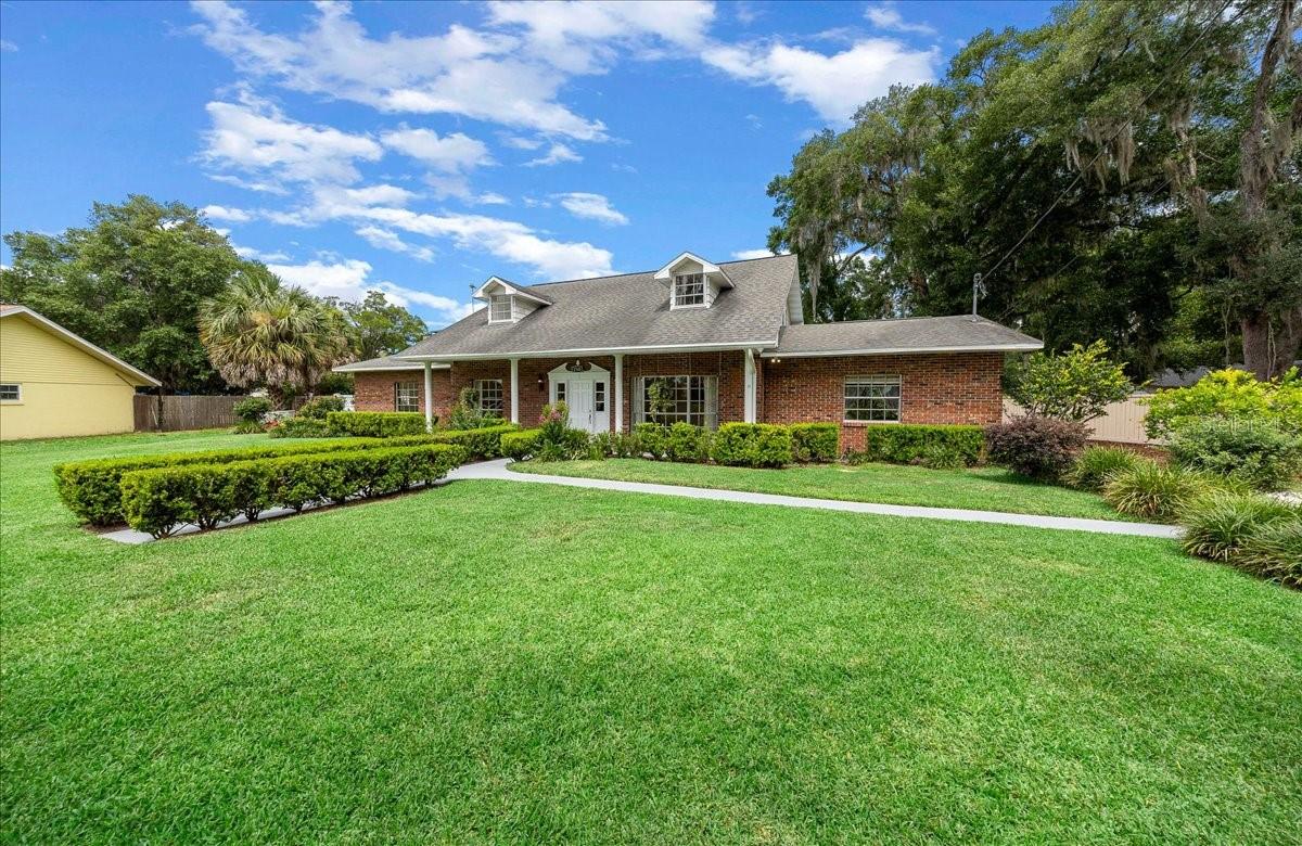 WOODBINE - Residential
