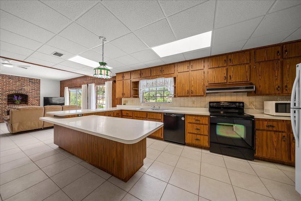 WOODBINE - Residential