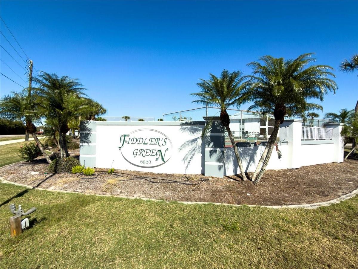 FIDDLERS GREEN CONDO 02 PH 02 - Residential