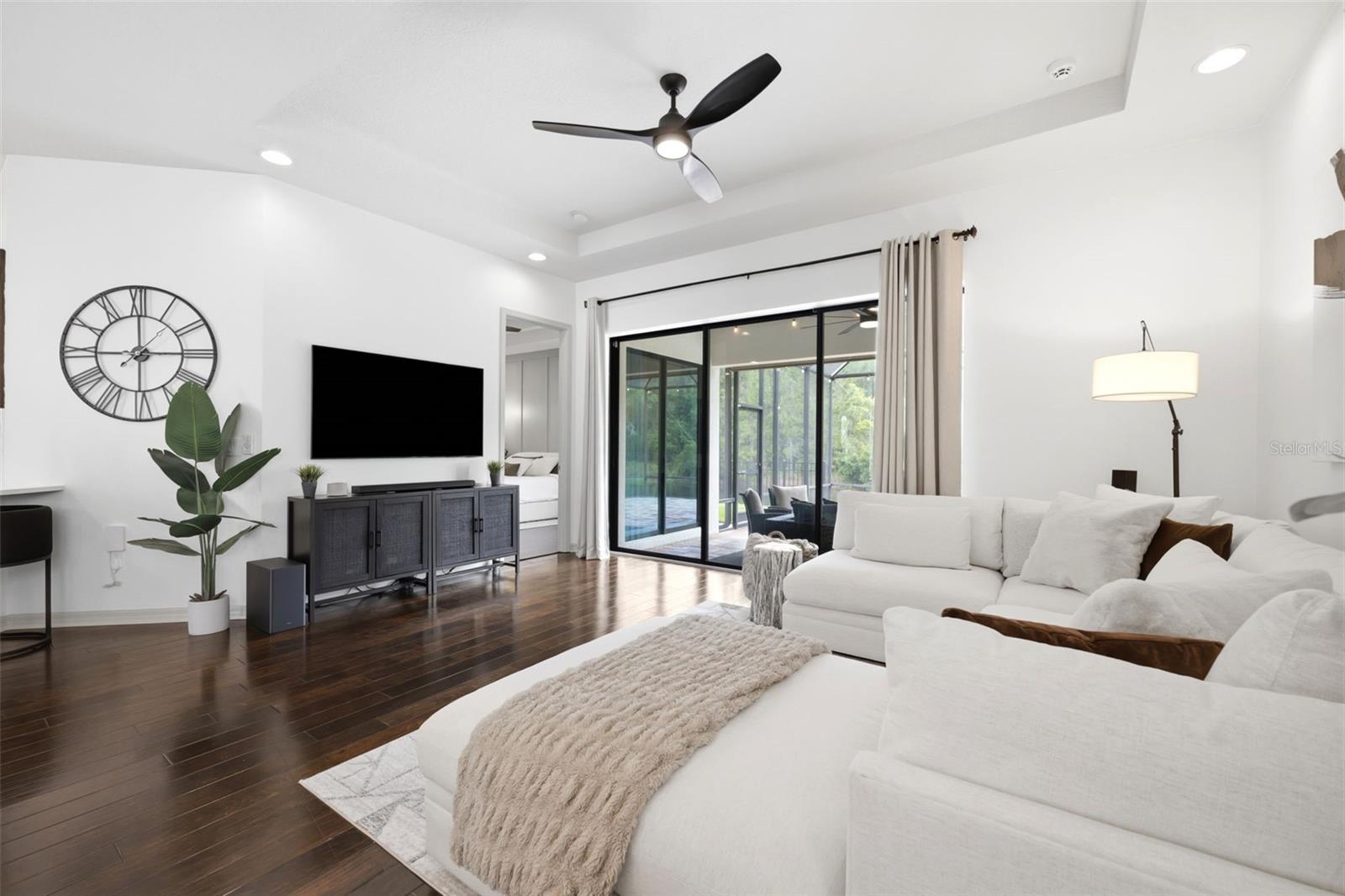 TRINITY EAST REP - Residential