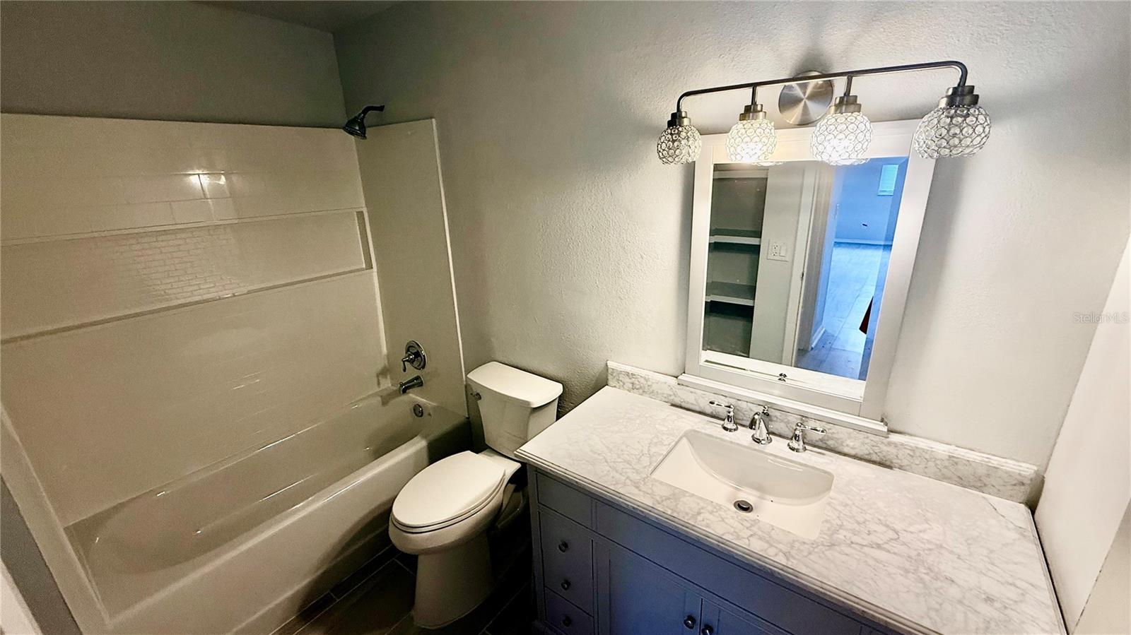OAKS - Residential Lease