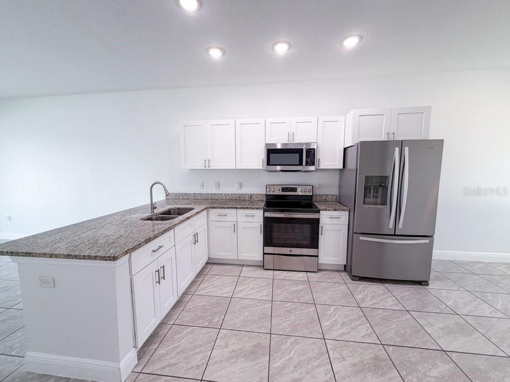 POINCIANA VILLAGE 2 NBHD 1 - Residential Lease