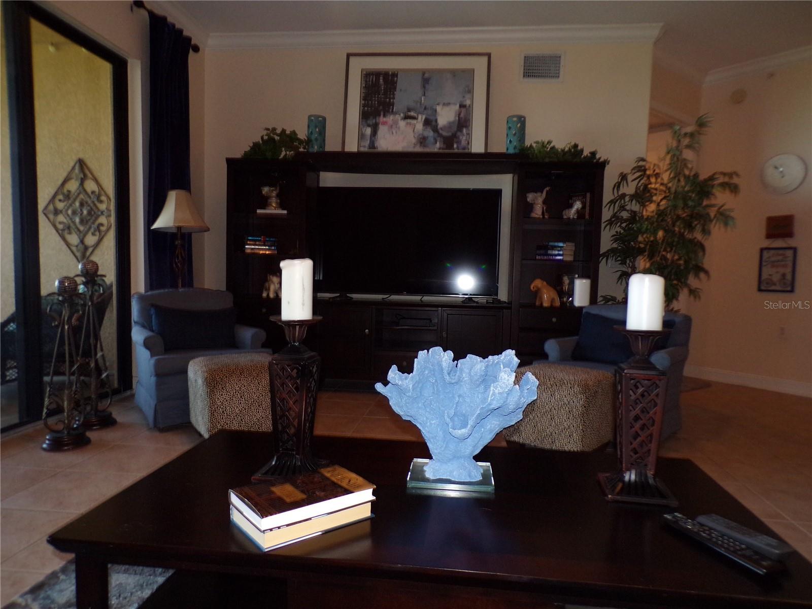 BELLA LAGO/VIVANTE XXI - Residential Lease