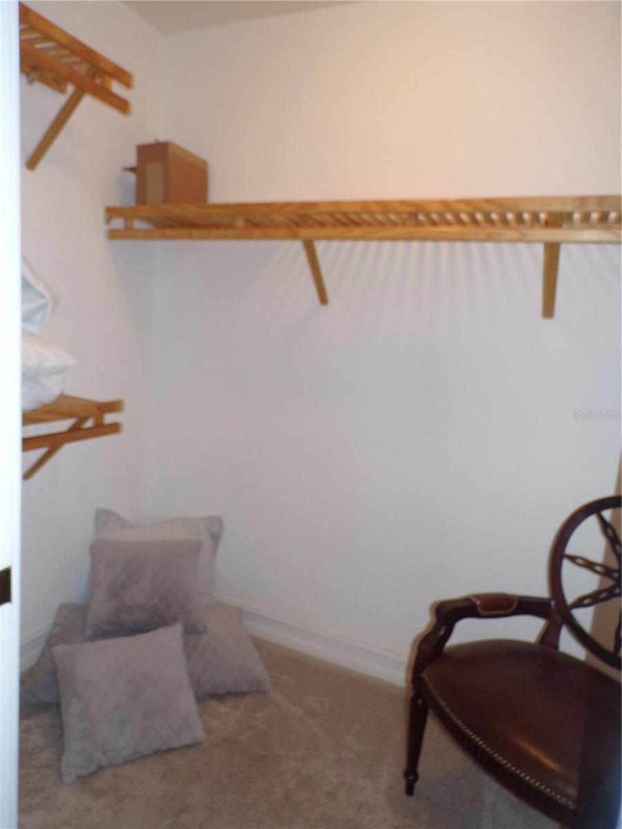BELLA LAGO/VIVANTE XXI - Residential Lease