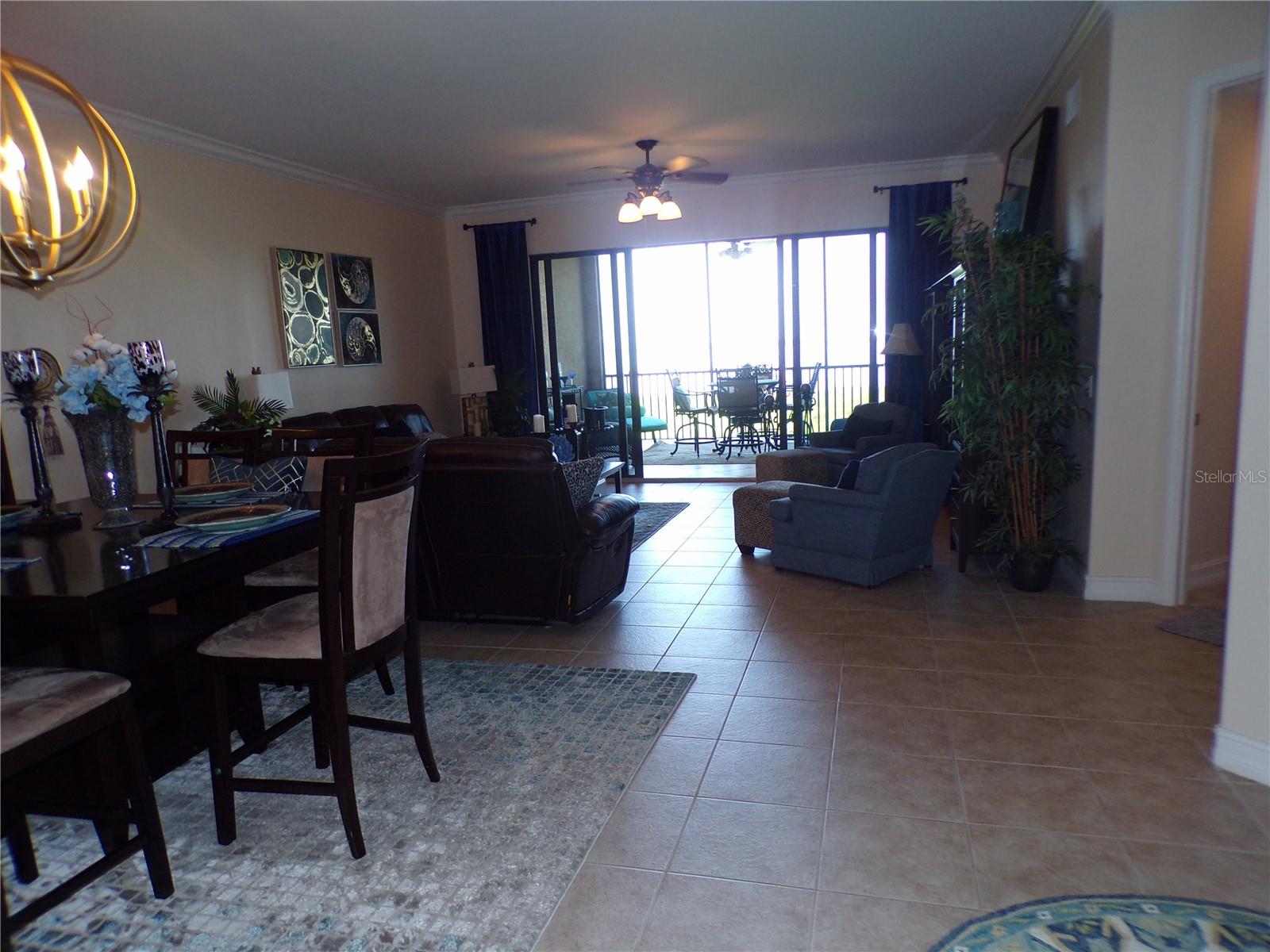 BELLA LAGO/VIVANTE XXI - Residential Lease