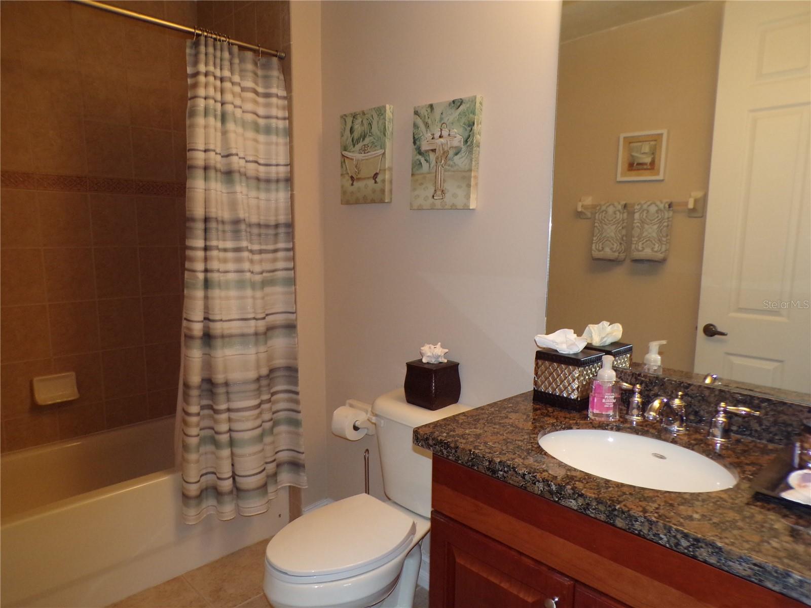 BELLA LAGO/VIVANTE XXI - Residential Lease