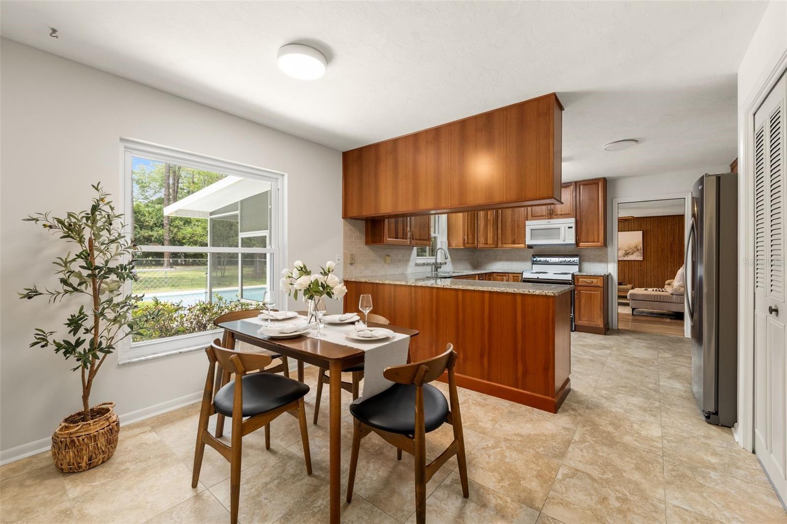 ROBIN LANE - Residential