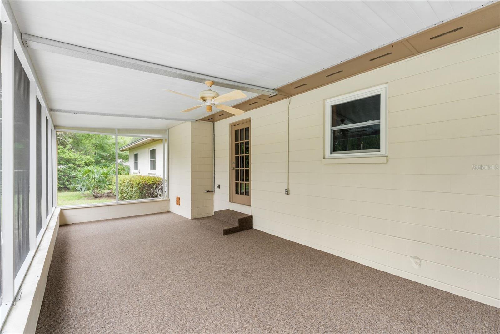 ROBIN LANE - Residential