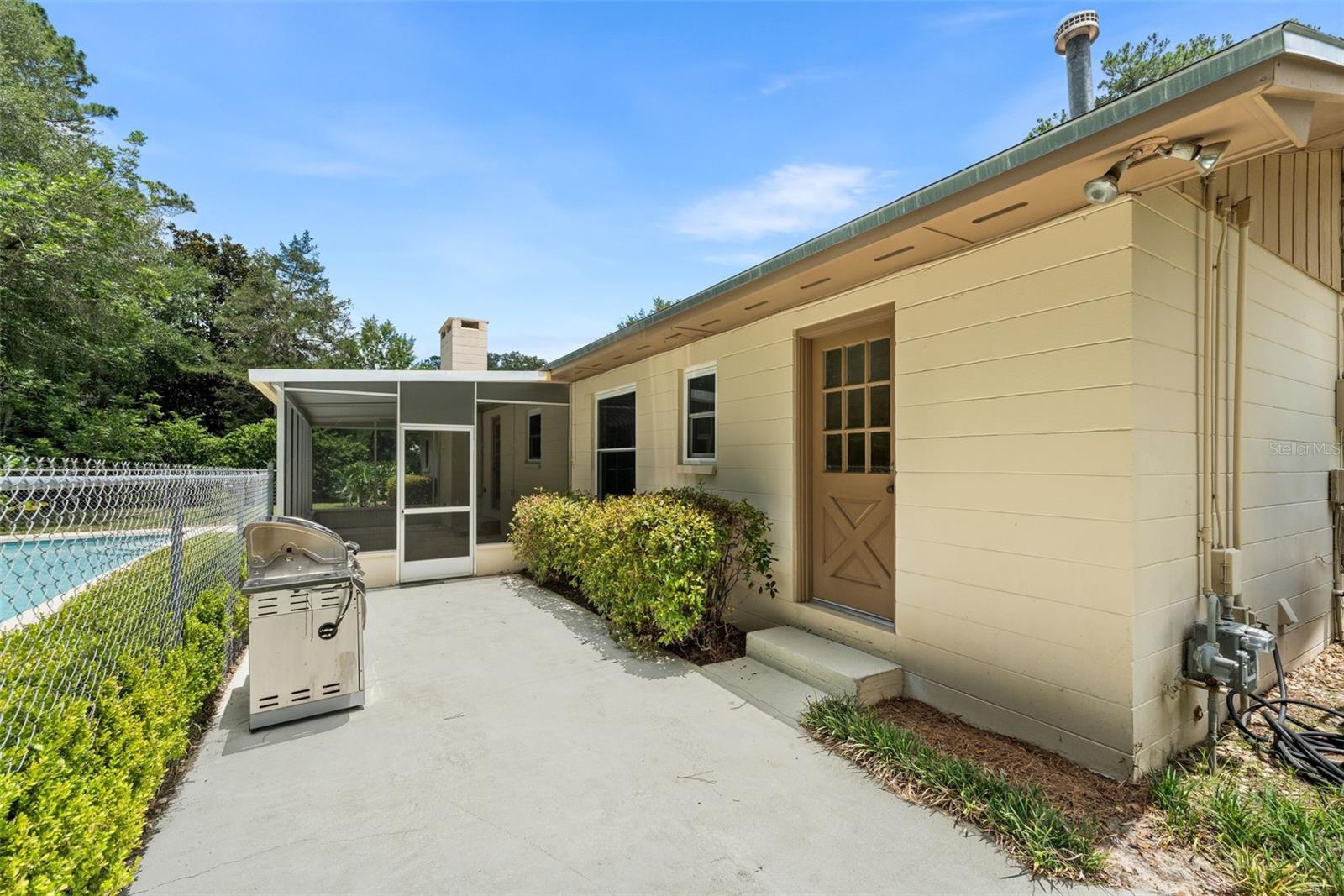ROBIN LANE - Residential