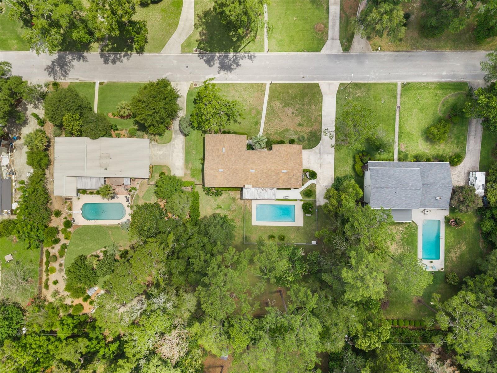 ROBIN LANE - Residential