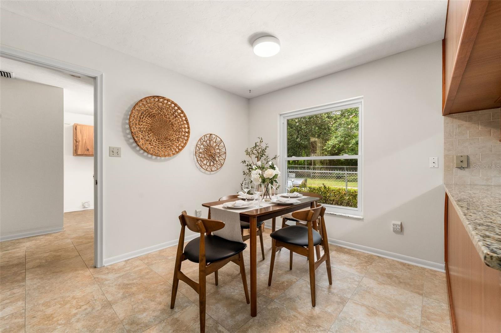 ROBIN LANE - Residential