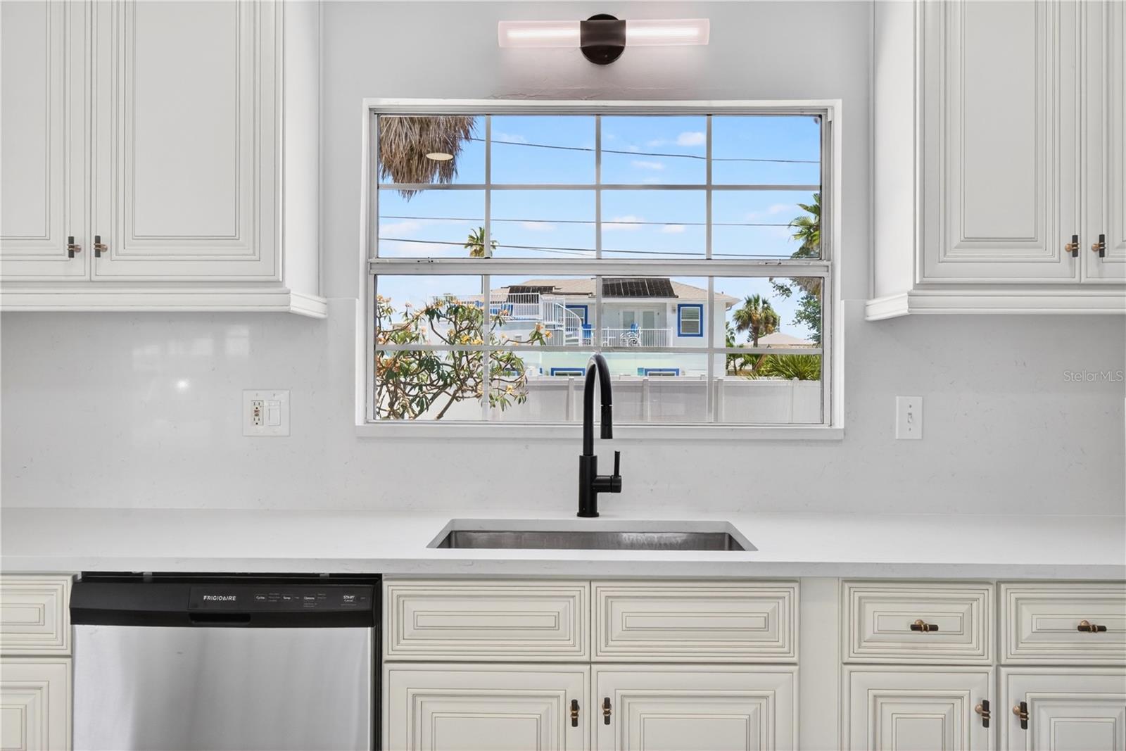 BELLE VISTA BEACH 1ST ADD - Residential